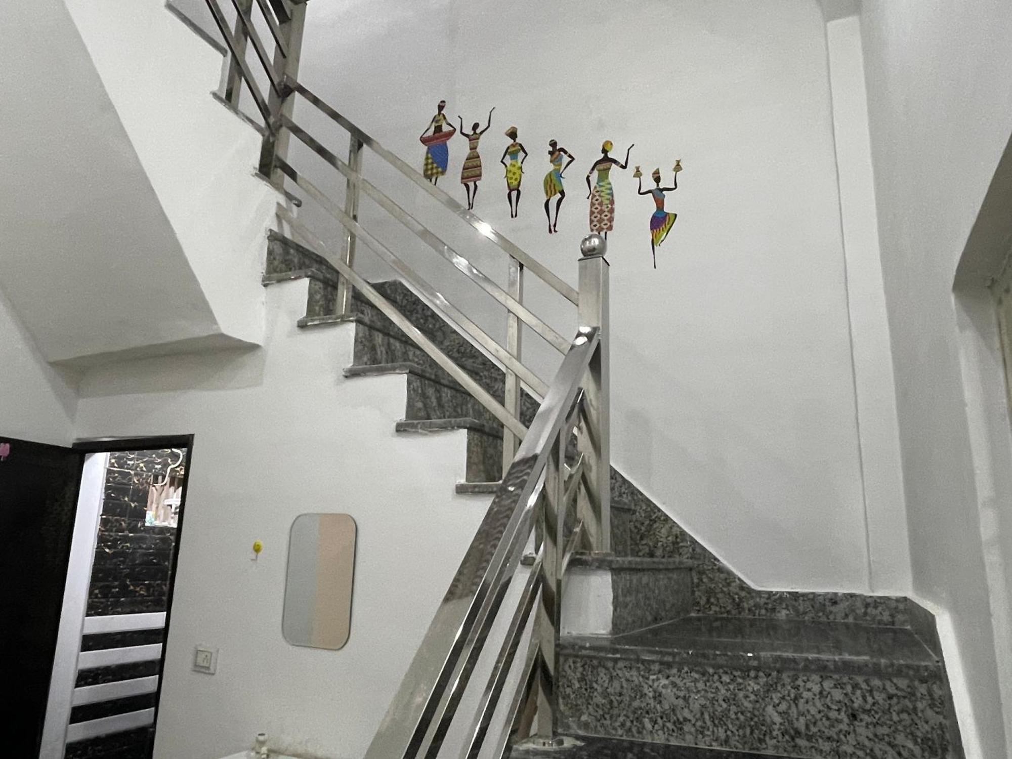 Rukmani Villas Group Of Rukmani Home Stay Mathura Bagian luar foto